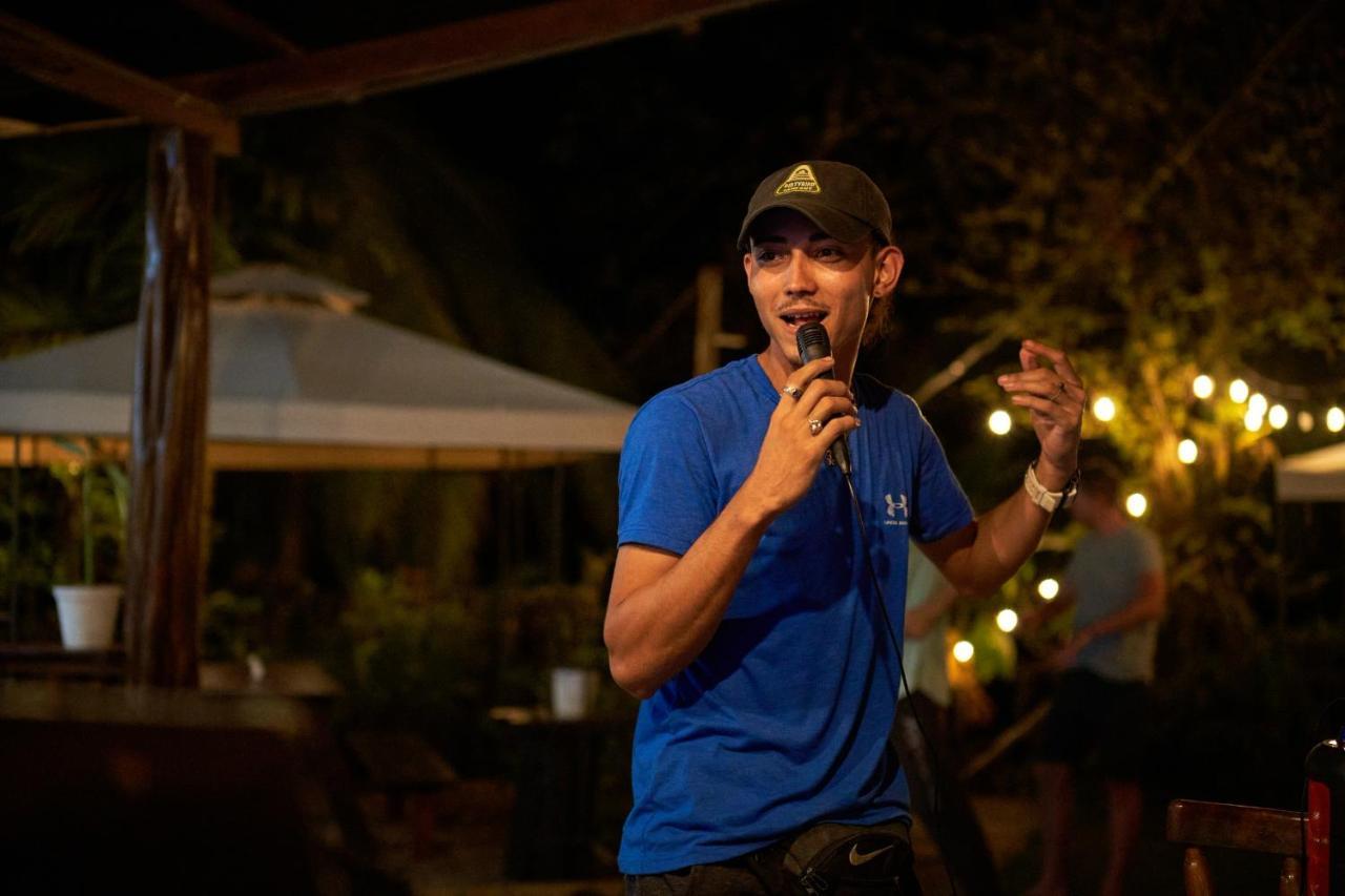 Sukia Hostel Drakes Bay Εξωτερικό φωτογραφία